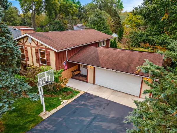 213 Liberty Avenue, Fox River Grove, IL 60021