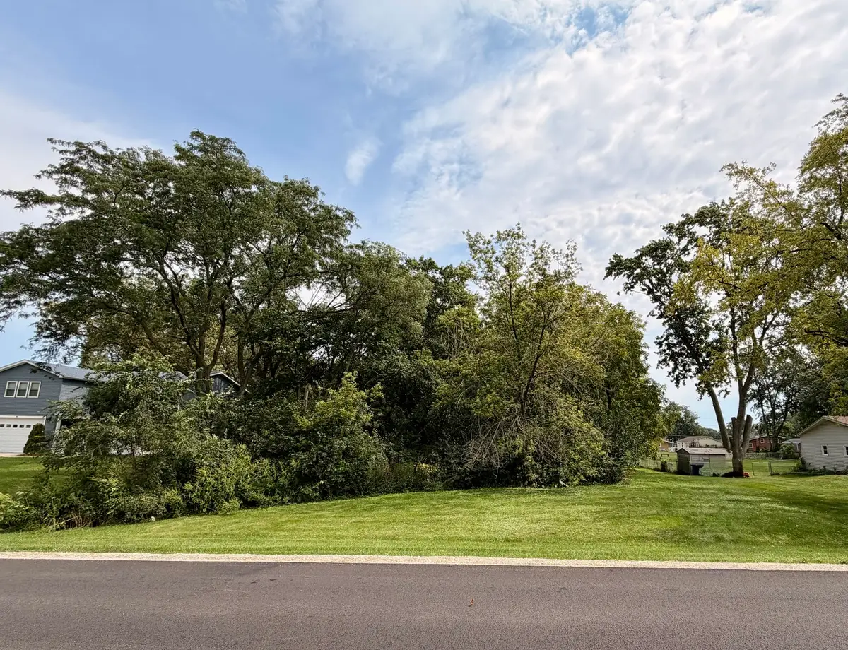 2N309 Pearl Avenue, Glen Ellyn, IL 60137 - #1