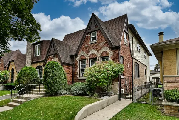 5856 N Mobile Avenue, Chicago, IL 60646