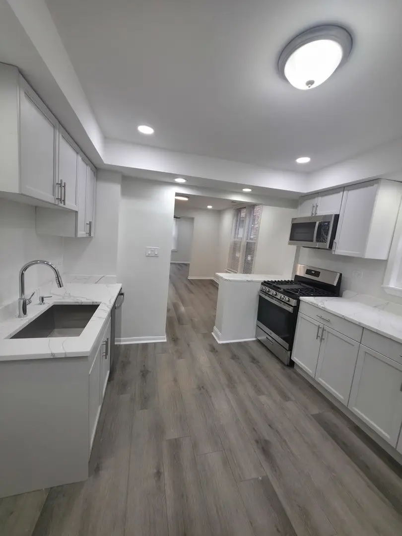 1726 N Sawyer Avenue, Chicago, IL 60647 - #3