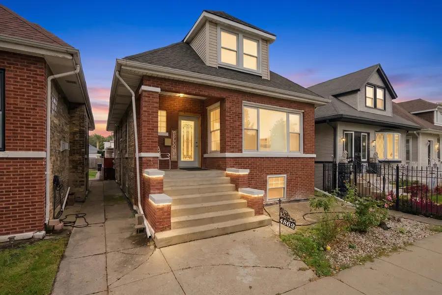 4862 W St Paul Avenue, Chicago, IL 60639 - #2