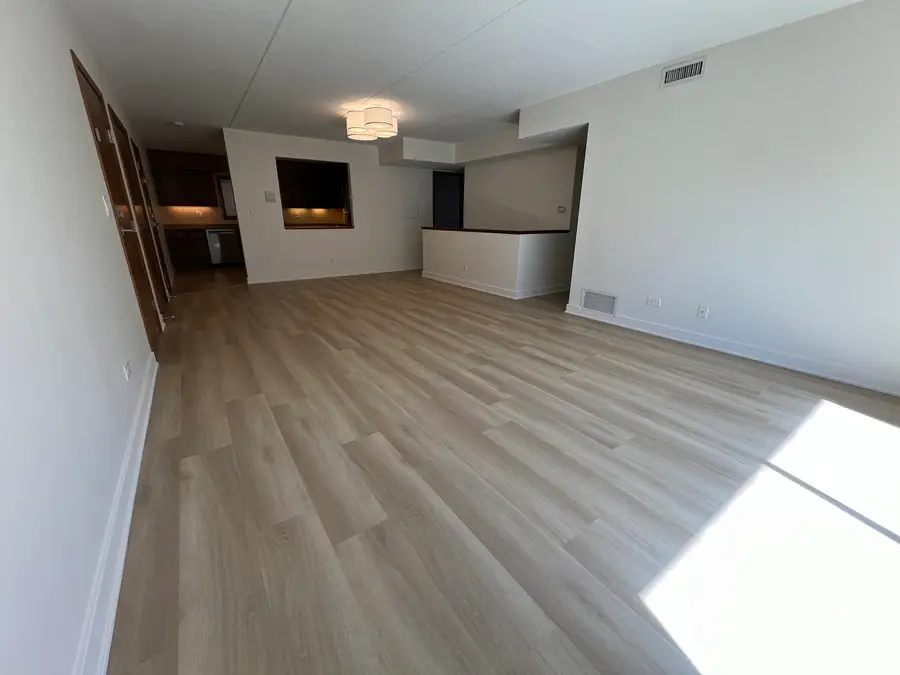 2416 W Foster Avenue #1N, Chicago, IL 60625 - #3