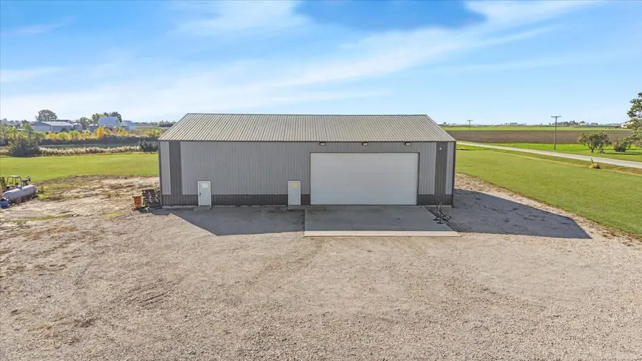 11242 N 1800 Road E, Fairbury, IL 61739 - #3