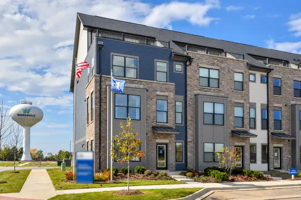 506 Agni Avenue #8002, Naperville, IL 60563