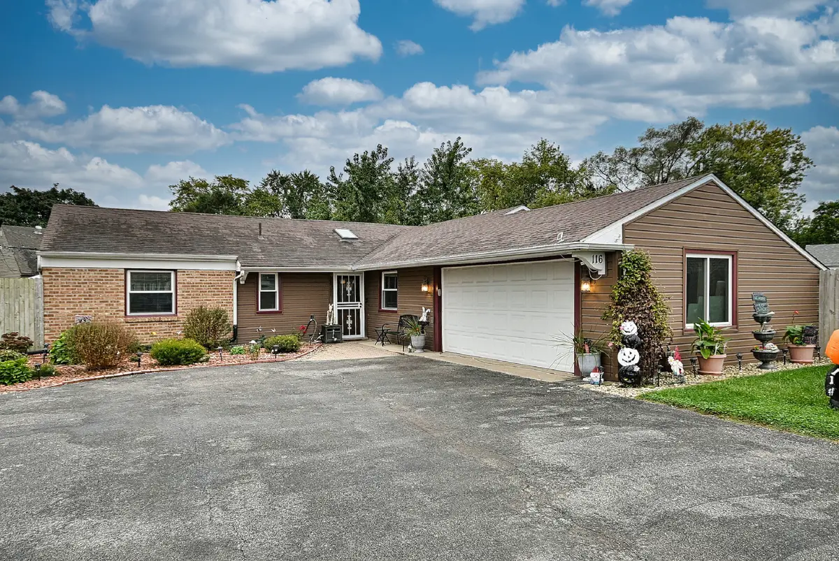 116 Stoneham Court, Bolingbrook, IL 60440 - #1