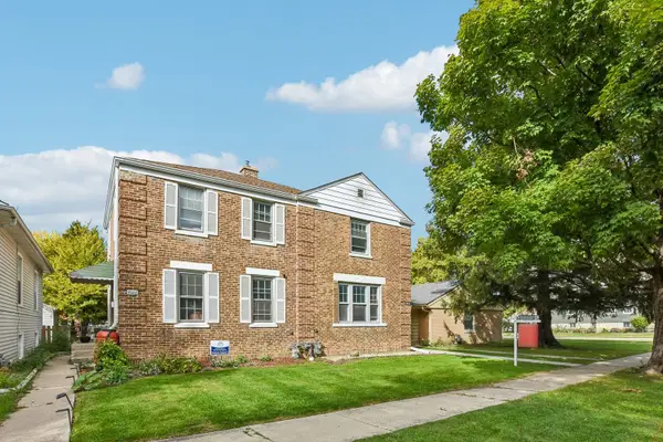 4004 Oak Avenue, Brookfield, IL 60513