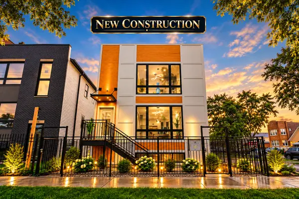 3804 W Ohio Street, Chicago, IL 60624