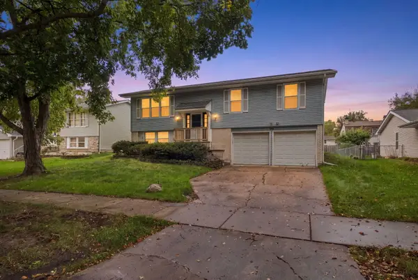 149 S Lancaster Drive, Bolingbrook, IL 60440