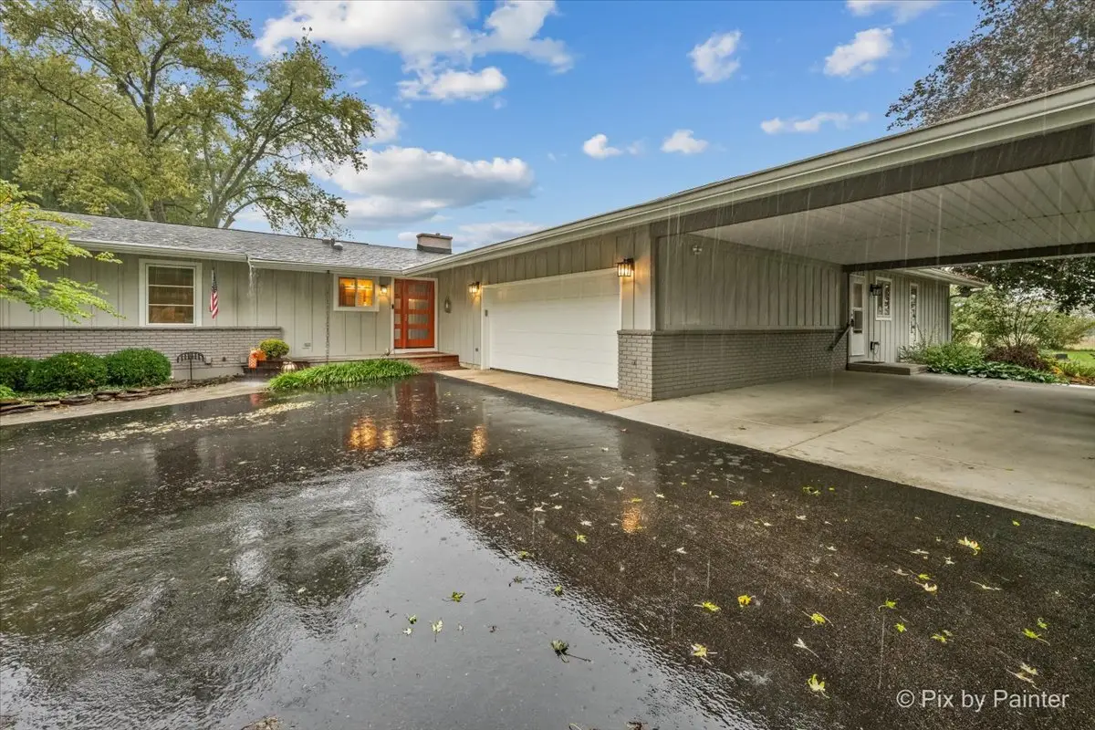 1070 Rose Court, Woodstock, IL 60098 - #1