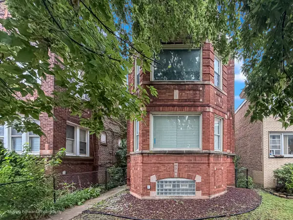 7928 S Hermitage Avenue, Chicago, IL 60620