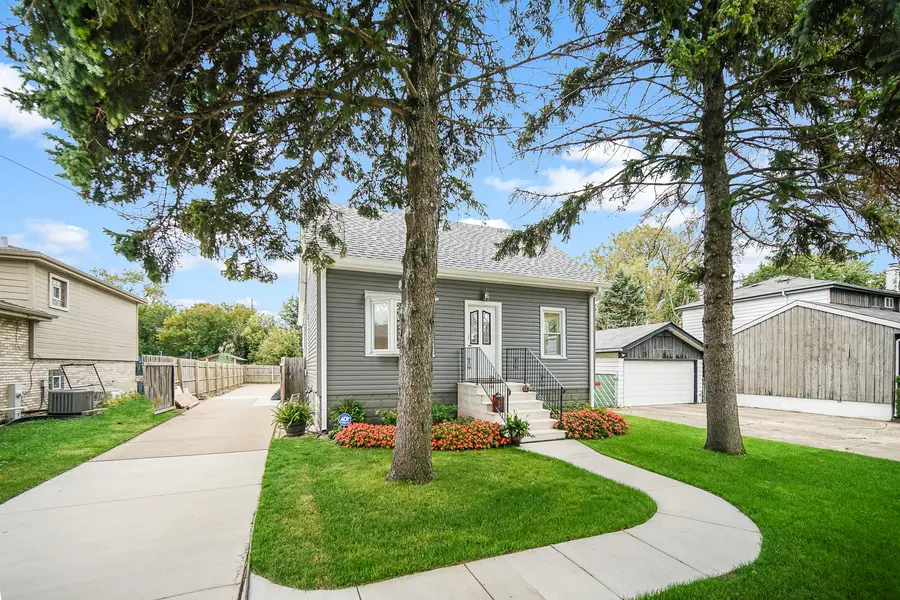 11418 S Avon Avenue, Alsip, IL 60803 - #2