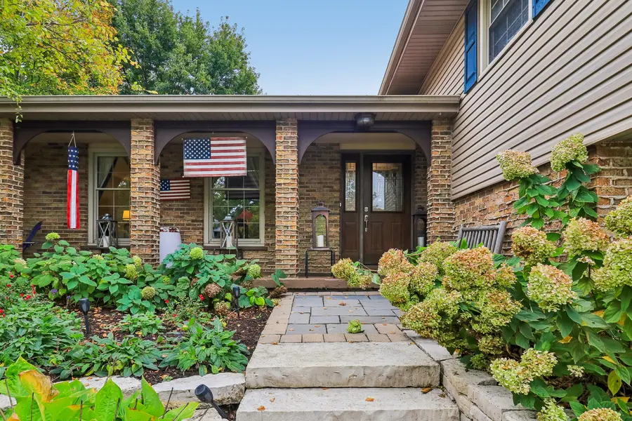 6S561 Bridlespur Drive, Naperville, IL 60540 - #3