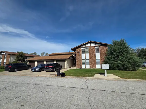 4122 193rd Street #258, Country Club Hills, IL 60478