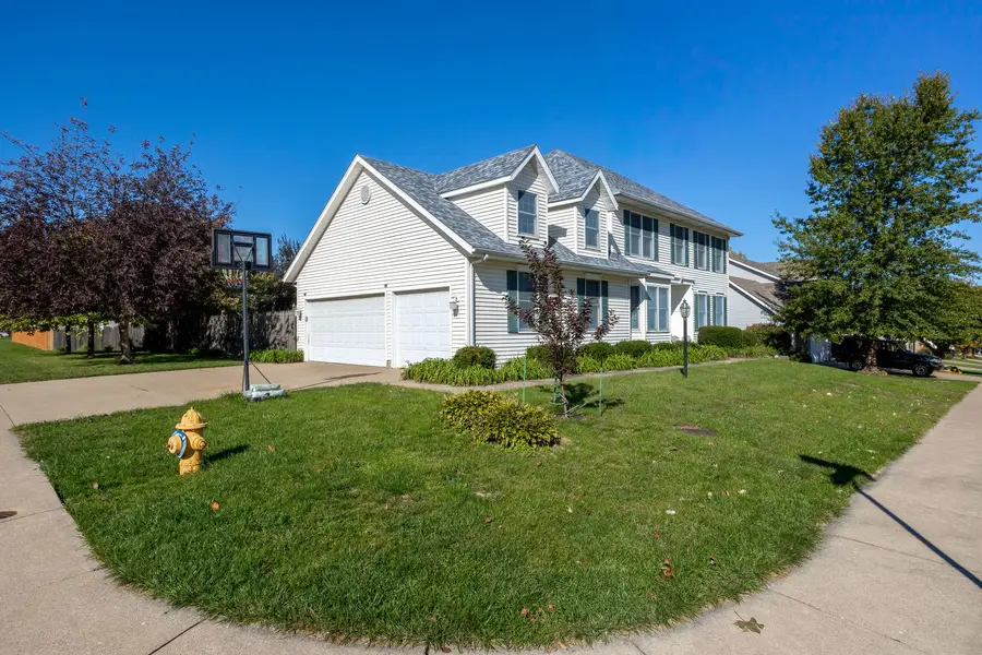 4816 Norfolk Place, Bettendorf, IA 52722 - #2