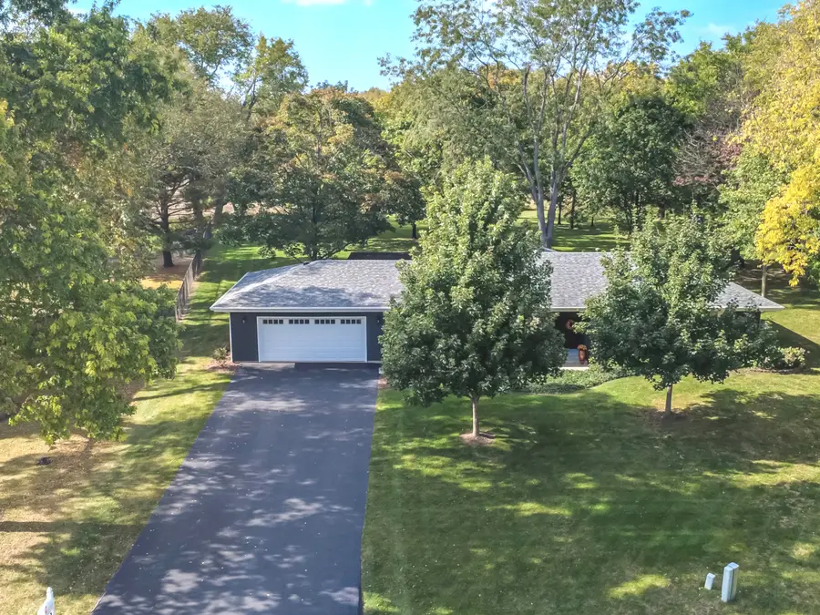 3895 N Chamlin Drive, Morris, IL 60450 - #2
