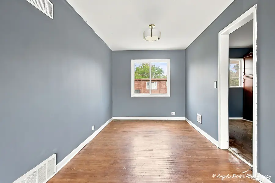 754 Walnut Street #2w, Waukegan, IL 60085 - #3