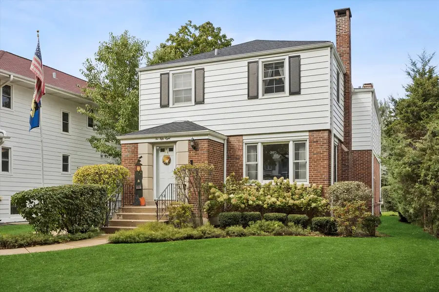 258 Lawton Road, Riverside, IL 60546 - #2