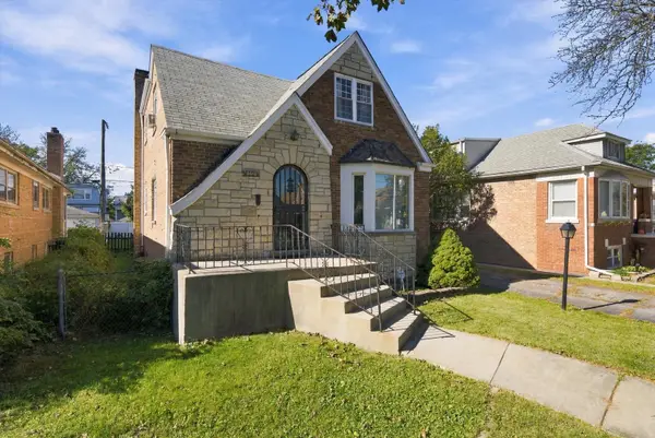 3440 N Oak Park Avenue, Chicago, IL 60634
