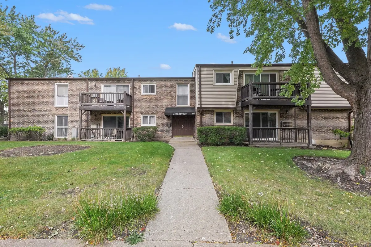 220 W Colfax Street #102, Palatine, IL 60067 - #1
