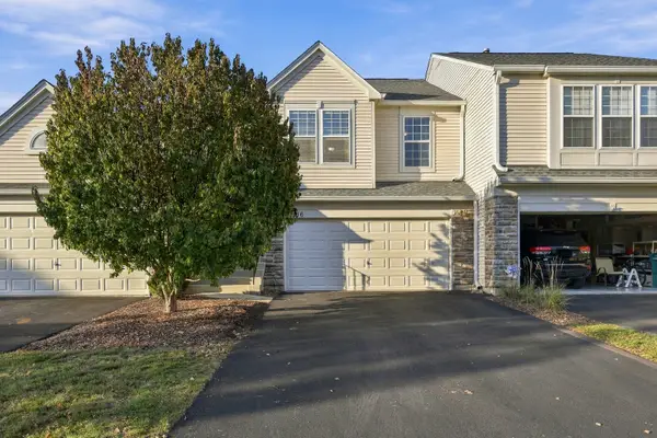 24916 W Gates Lane #24916, Plainfield, IL 60585