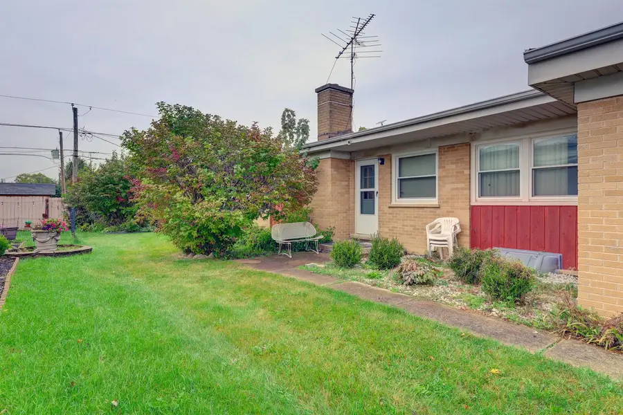 1248 Andrea Lane, Des Plaines, IL 60018 - #3