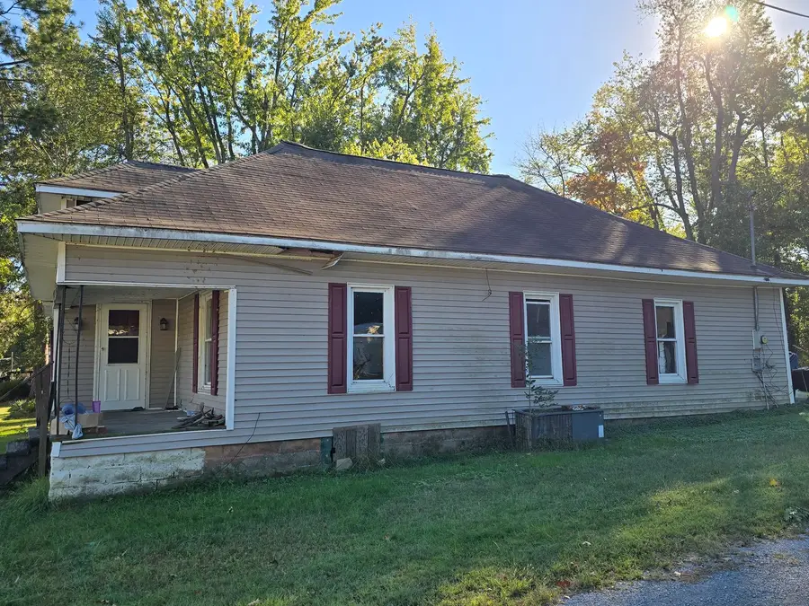 2321 Upchurch Street, Eldorado, IL 62930 - #2