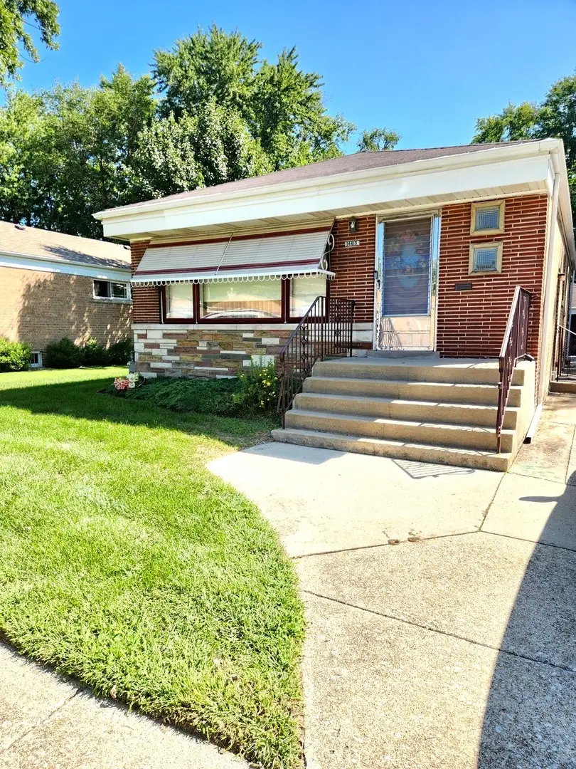 14415 S Saginaw Avenue, Burnham, IL 60633 - #1