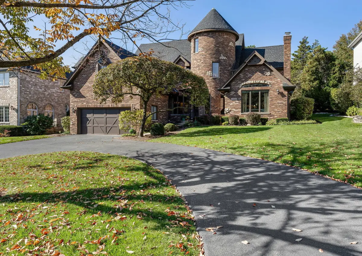 5826 Giddings Avenue, Hinsdale, IL 60521 - #1