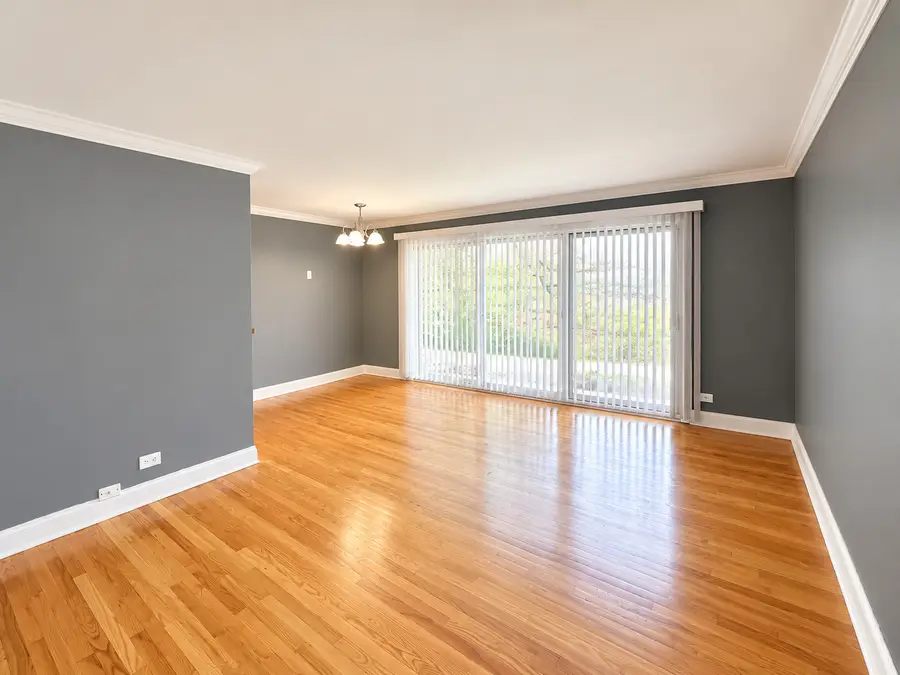 10117 Old Orchard Court #103, Skokie, IL 60076 - #2