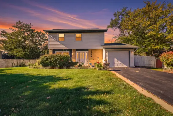 1738 Newport Street, Glendale Heights, IL 60139