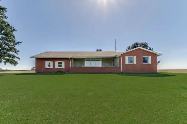 21739 E 500 North Road, Downs, IL 61736