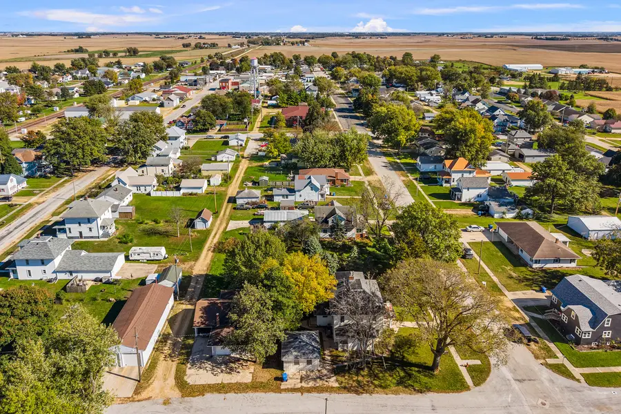 502 Fulton Street, Grand Mound, IA 52751 - #2