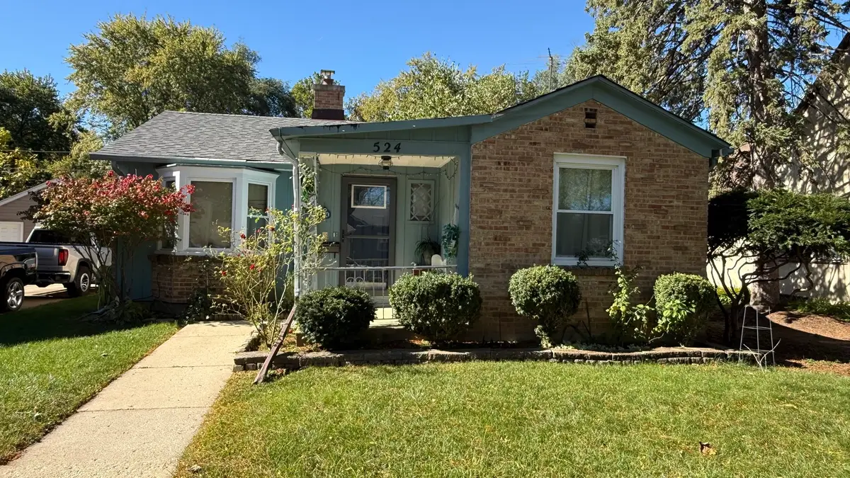 524 Lavoie Avenue, Elgin, IL 60120 - #1