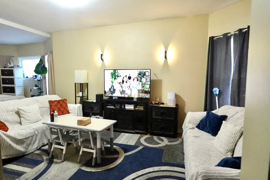 5830 W Rice Street, Chicago, IL 60651 - #3