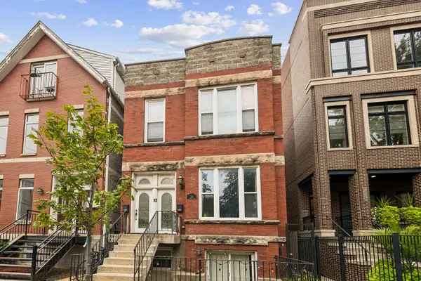 740 W Schubert Avenue, Chicago, IL 60614