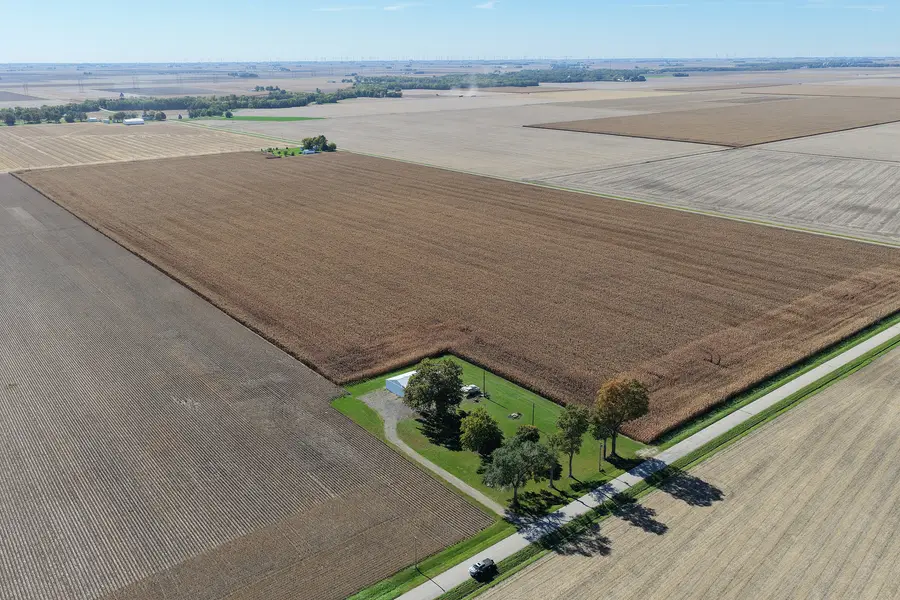 6232 E 2800 North Road, Ancona, IL 61311 - #2