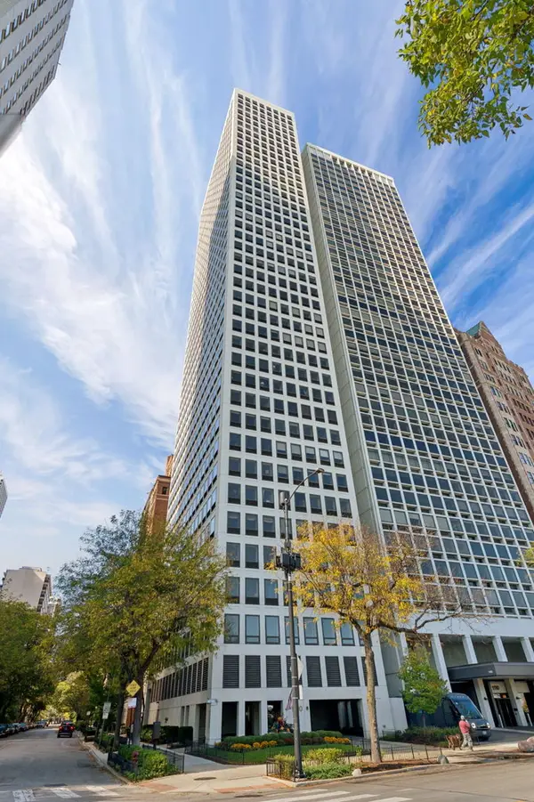 1100 N Lake Shore Drive #26B, Chicago, IL 60611