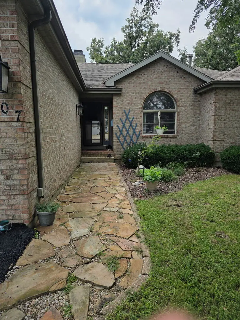 107 Comanche Trail, Loda, IL 60948 - #2