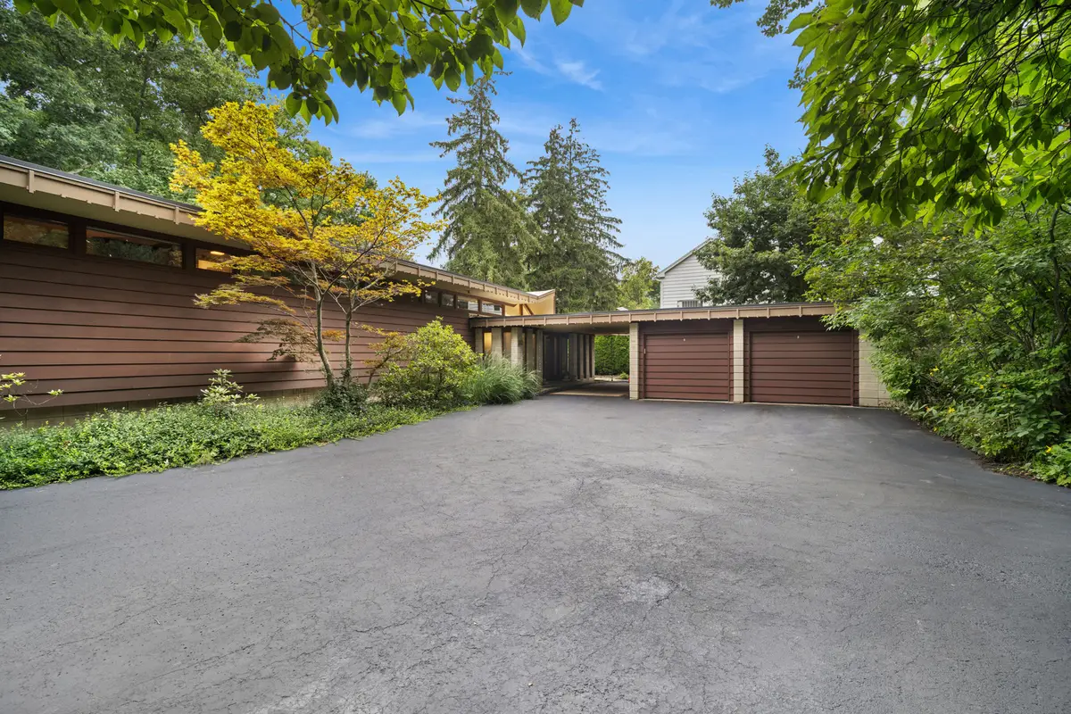 1120 Ridgewood Drive, Highland Park, IL 60035 - #1