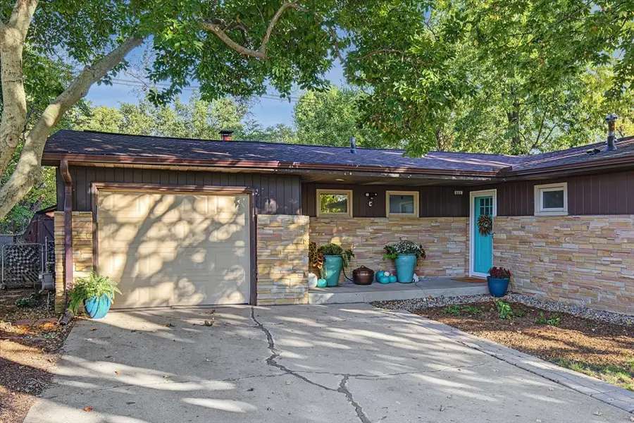 808 S Fair Street, Champaign, IL 61821 - #2