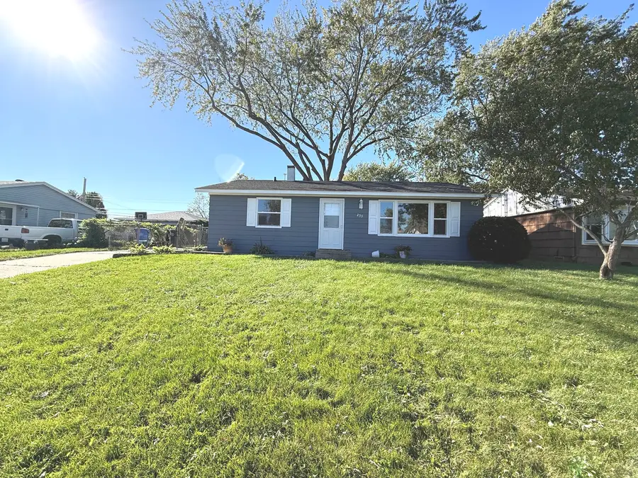 233 Ensenada Drive, Carpentersville, IL 60110 - #2