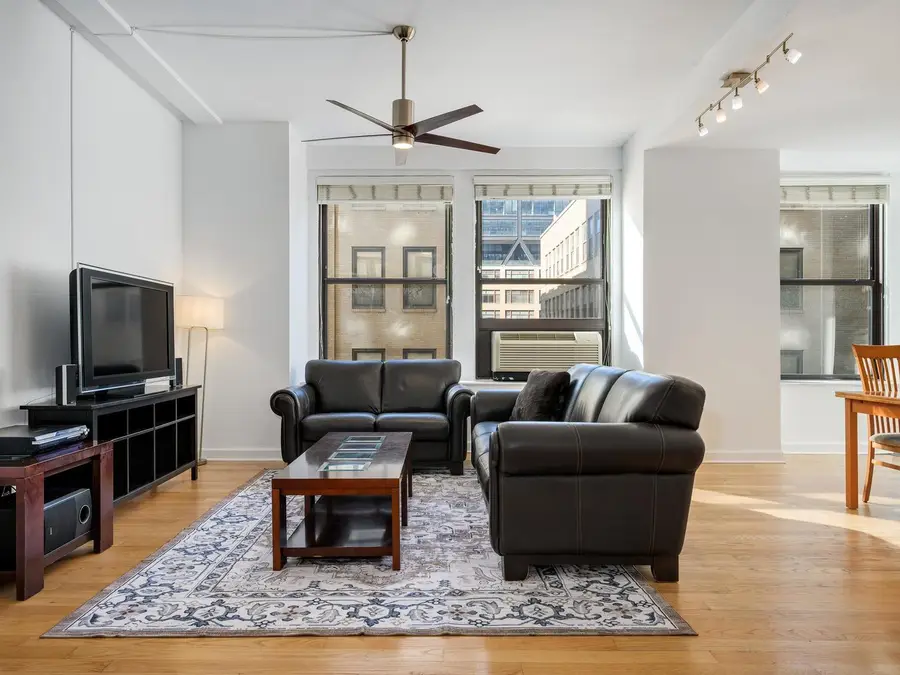 600 S Dearborn Street #709, Chicago, IL 60605 - #3