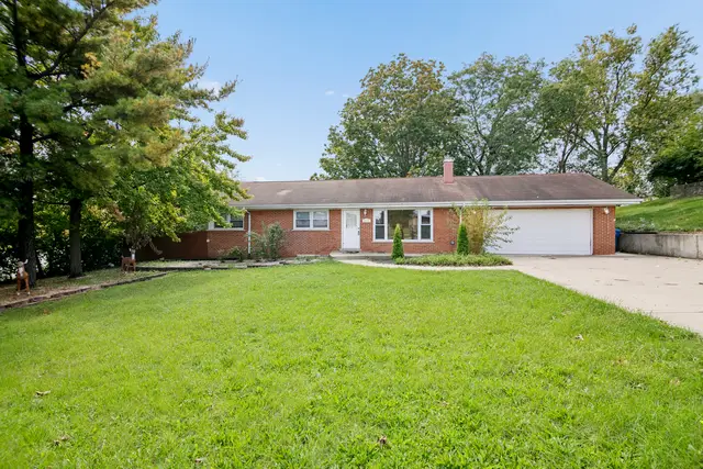 8021 W 91st Street, Hickory Hills, IL 60457 - #2