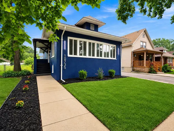 10735 S Prospect Avenue, Chicago, IL 60643