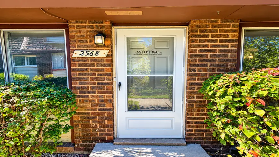 2568 Berkshire Court #2568, Waukegan, IL 60087 - #3