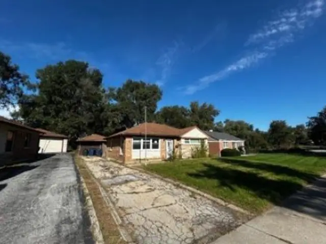 332 Neola Street, Park Forest, IL 60466 - #3