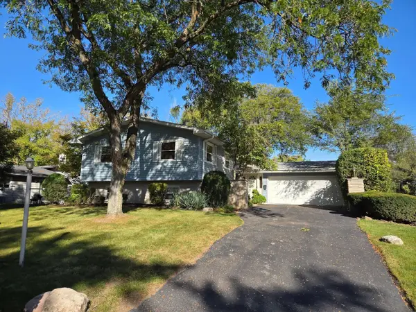568 59th Street, Lisle, IL 60532
