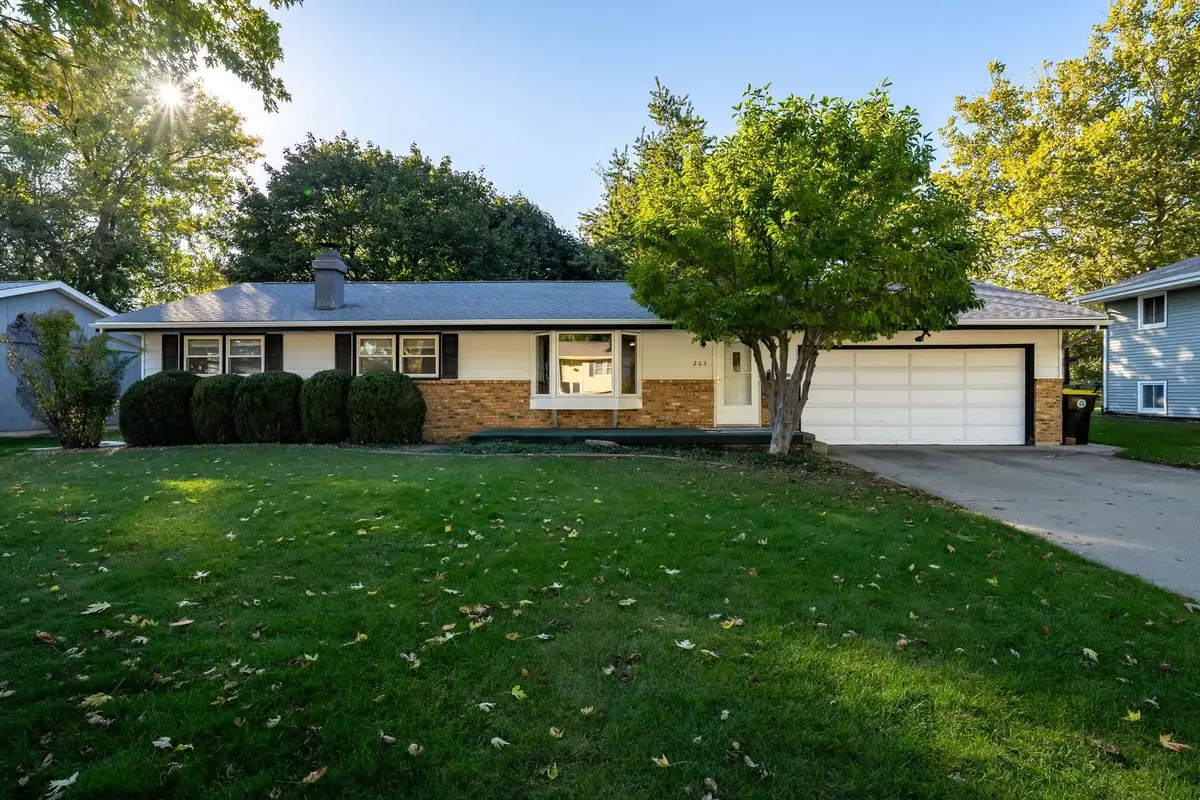 203 Sandra Lane, Normal, IL 61761 - #1