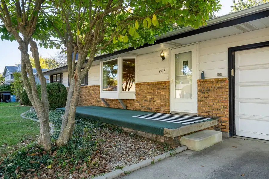 203 Sandra Lane, Normal, IL 61761 - #3