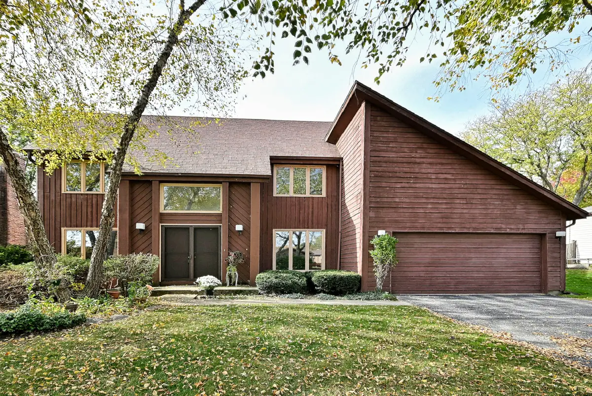 844 S Carriageway Lane, Palatine, IL 60067 - #1